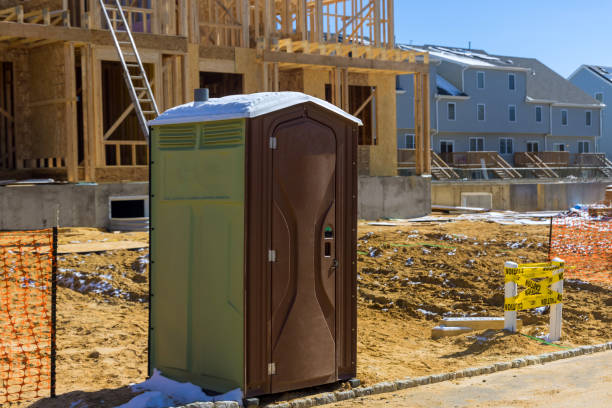 Best Portable bathroom rental  in University Center, VA